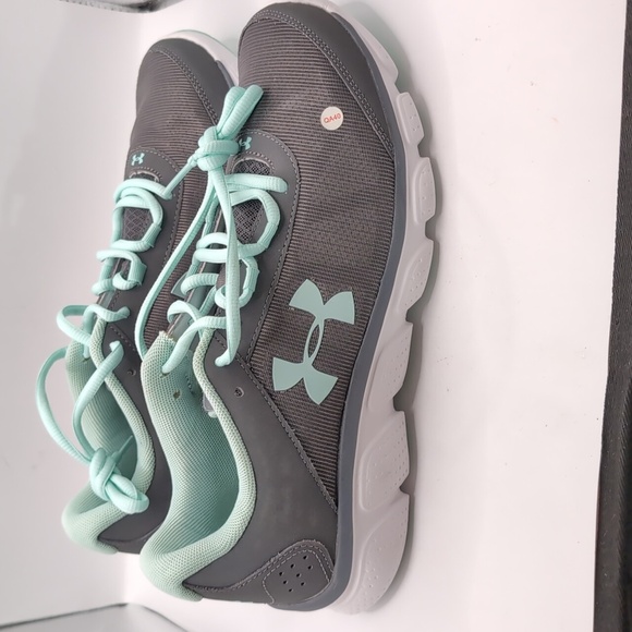 Under Armour Women's Micro G Assert Gray  Athletic Running Never Worn Size 10 - Picture 2 of 8